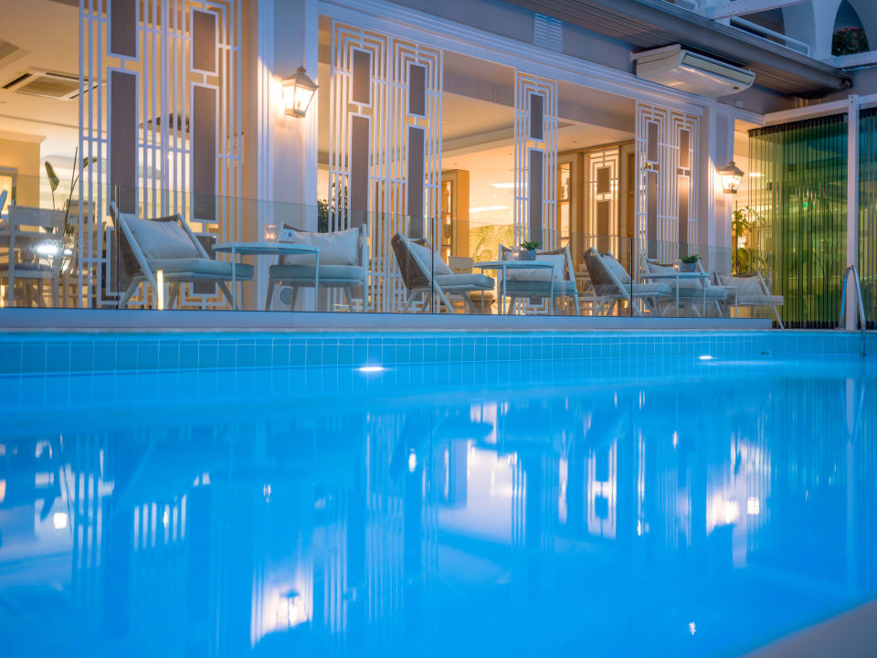 Pool Secret Paradise Hotel and Spa