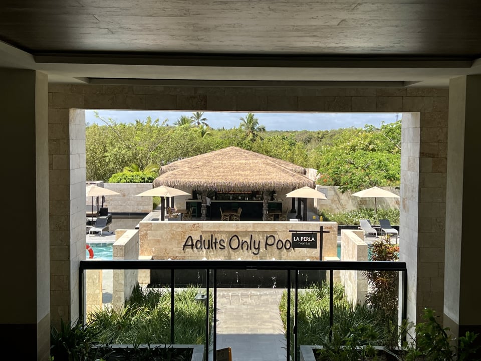 Pool Lopesan Costa Bávaro Resort, Spa & Casino