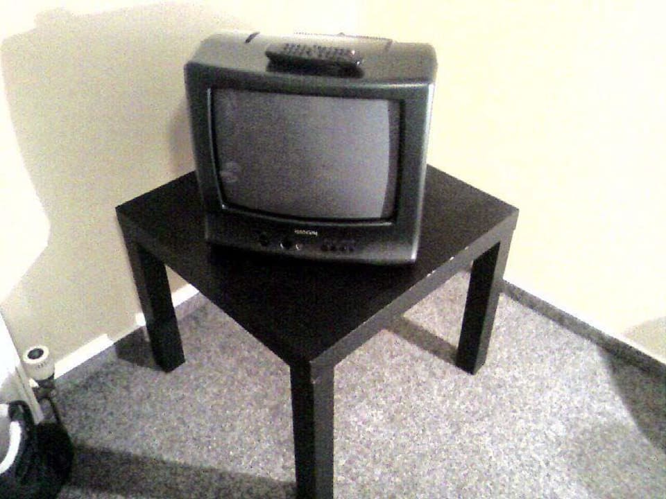 Der Fernseher im Zimmer Hotel Rydl