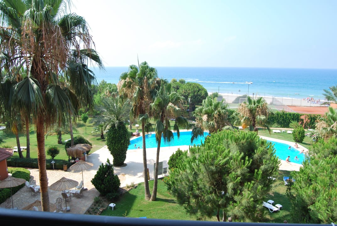 Ruhepool - wirklich ruhig Club Turtas Beach Hotel