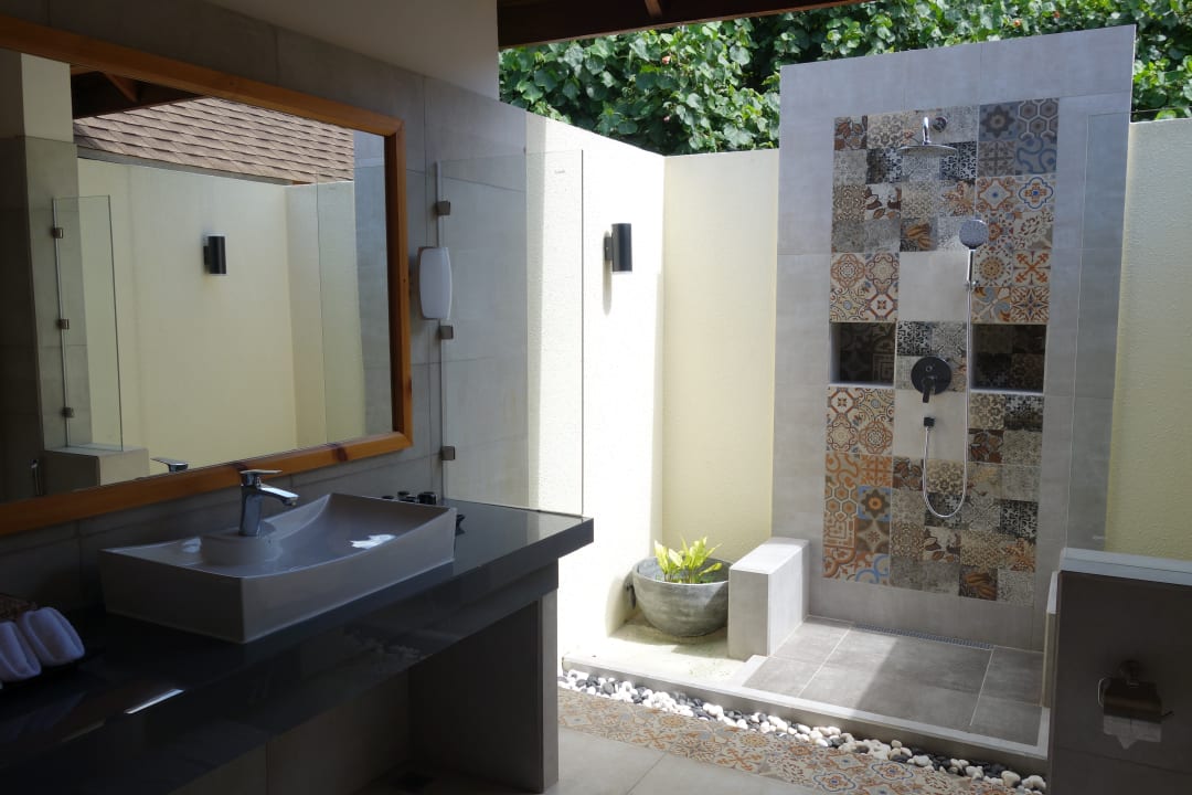 Zimmer Reethi Faru Resort