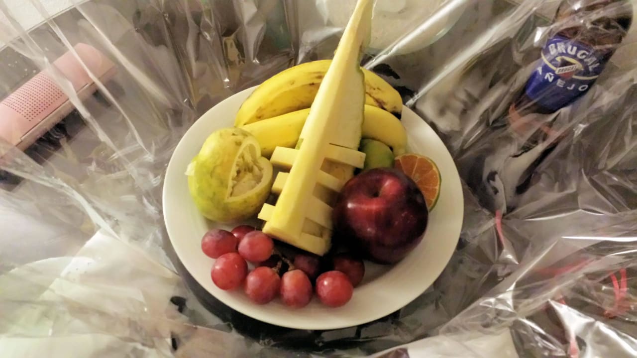 Begrüßungsobst und Rum Dreams La Romana Resort & Spa