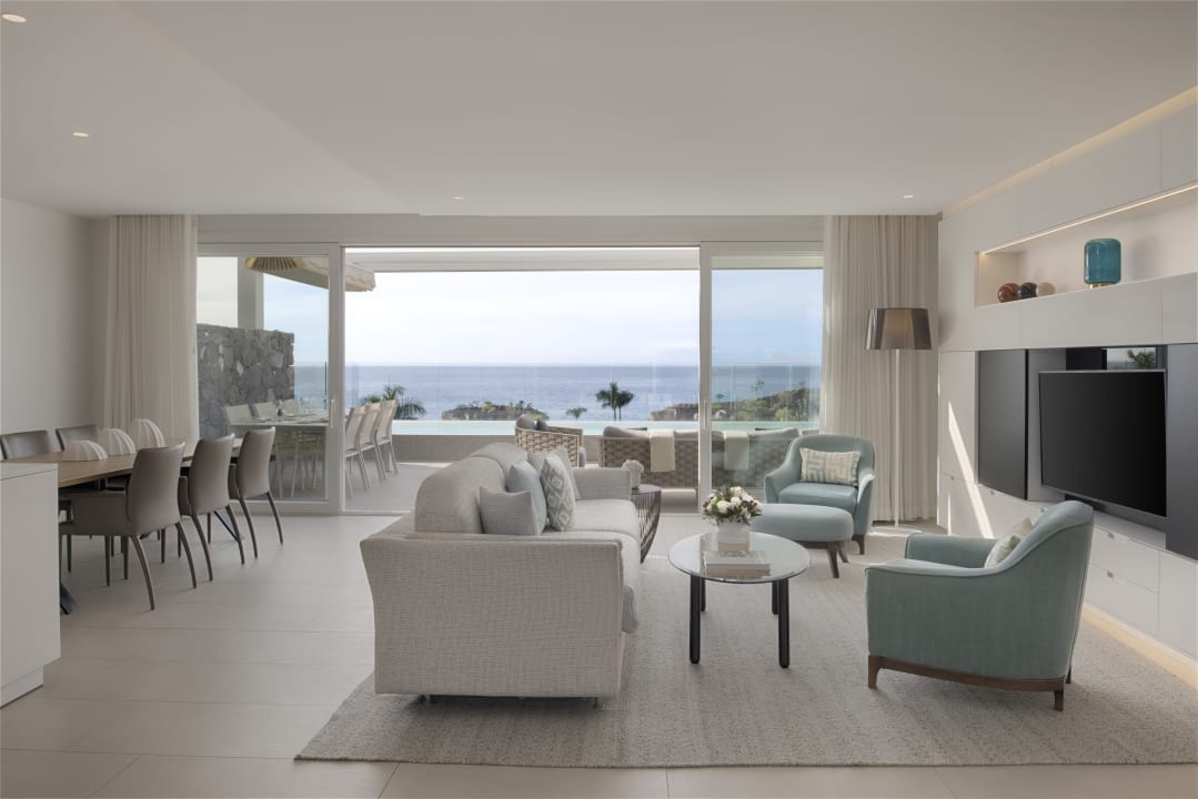 Zimmer Royal Hideaway Corales Suites