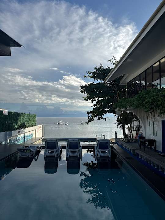 Pool Pescadores Seaview Suites Resort