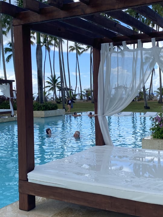 Pool Viva V Samana by Wyndham – Adults Only