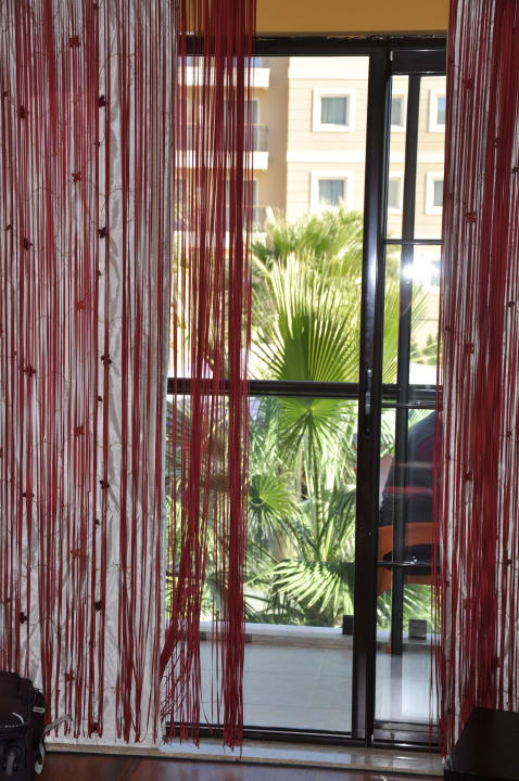 Blick von innen nach draußen  Siam Elegance Hotels & Spa