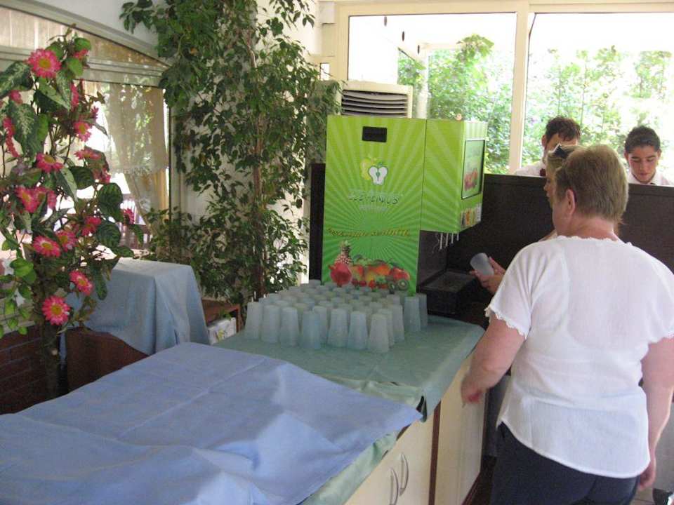 Saftstation im Hotel Armas Gül Beach