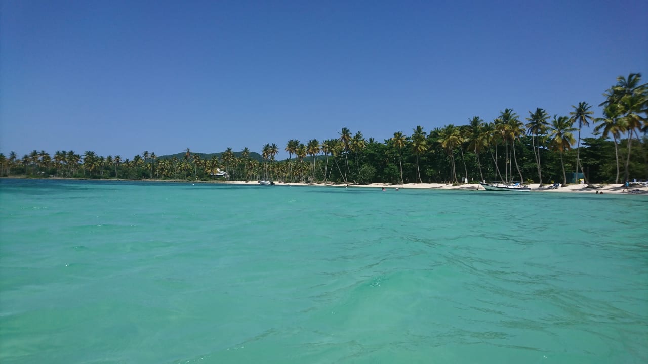 Strand Wyndham Alltra Samana