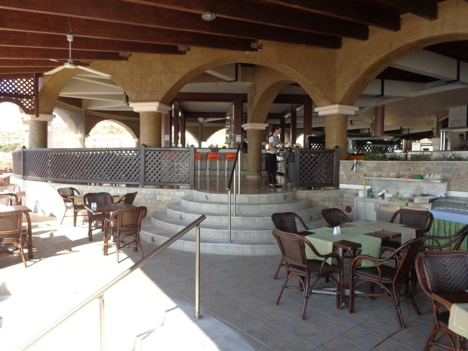 Im Hauptrestaurant Hotel Kalithea Horizon Royal
