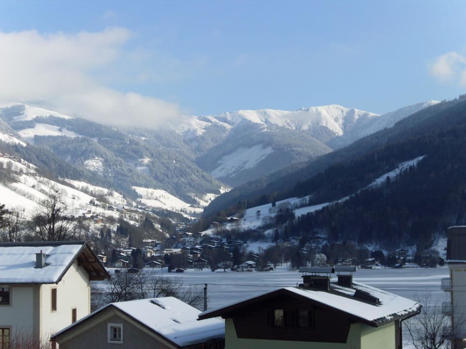 Blick aus dem Zimmer 304 Romantikhotel Zell Am See