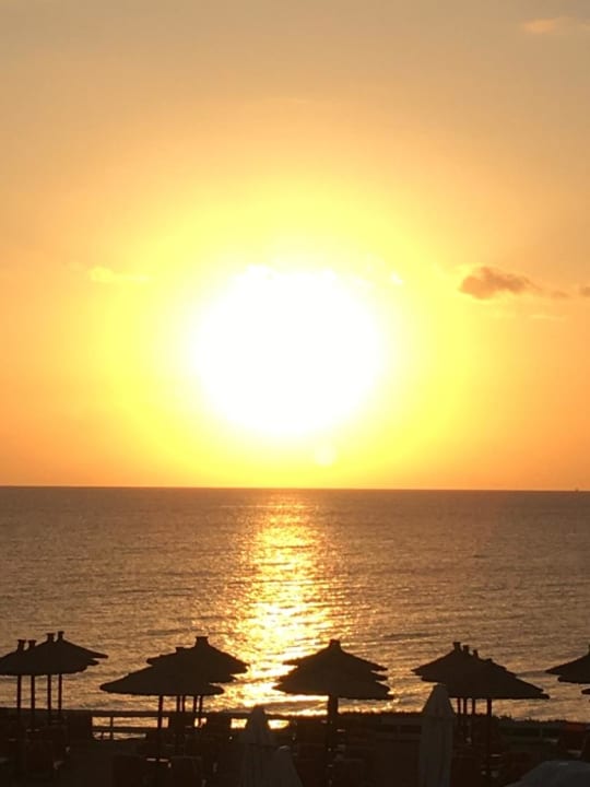 Strand Istion Club & Spa