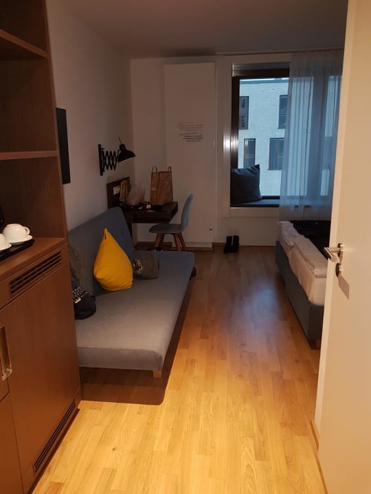 Zimmer JUFA Hotel Hamburg HafenCity