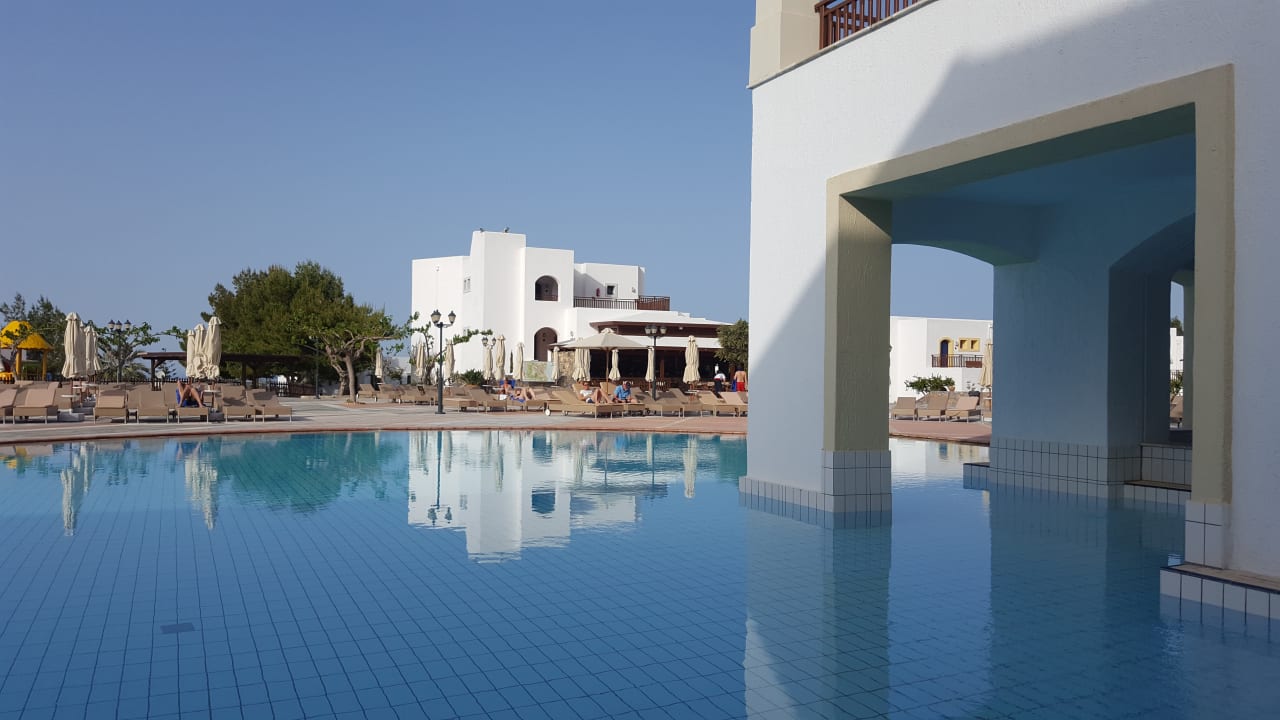 Pool Creta Maris Resort