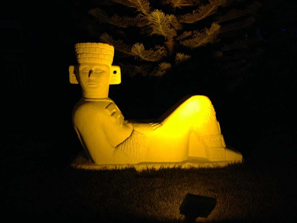 Skulptur in der Gartenanlage Voyage Belek Golf & Spa