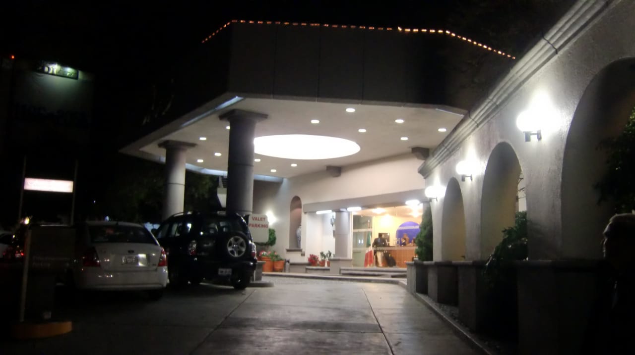 Eingangsbereich Krystal Satelite Maria Barbara