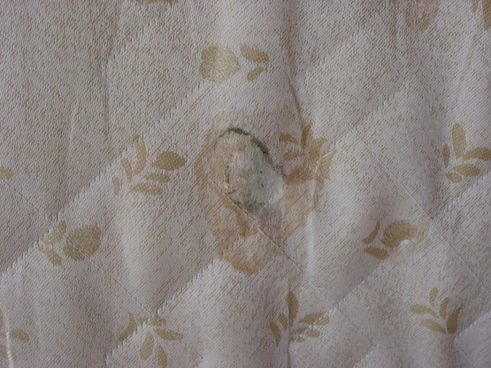 Unterseite Matraze Vantaris Palace