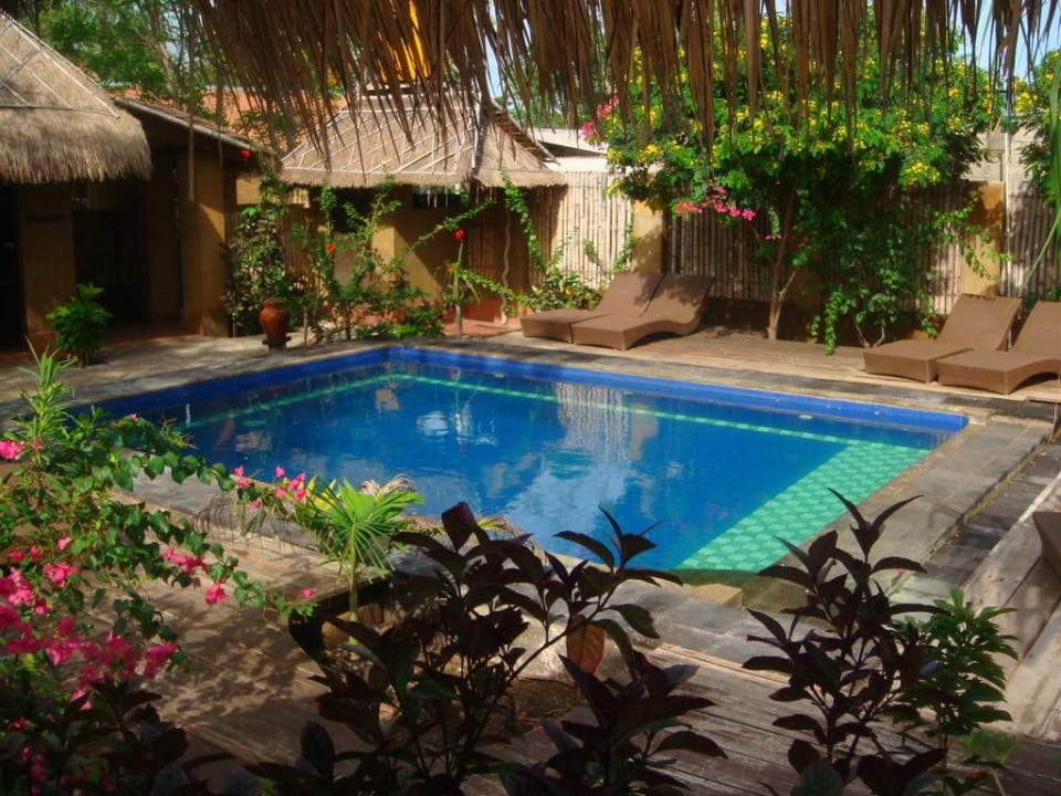 View from veranda of Hideaway Bungalow Hotel Gili Hideaway