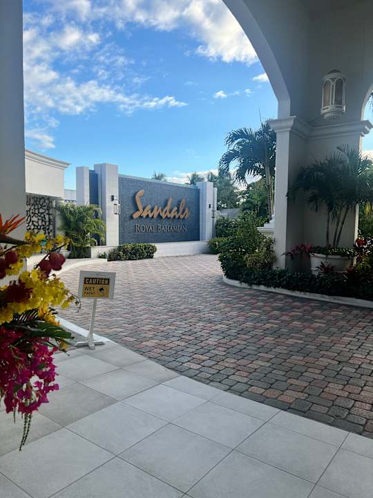 Lobby Sandals Royal Caribbean