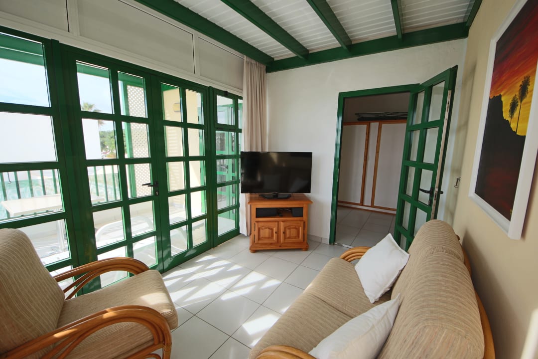 Zimmer IVV.SL Ferienhaus Sargo 6OG