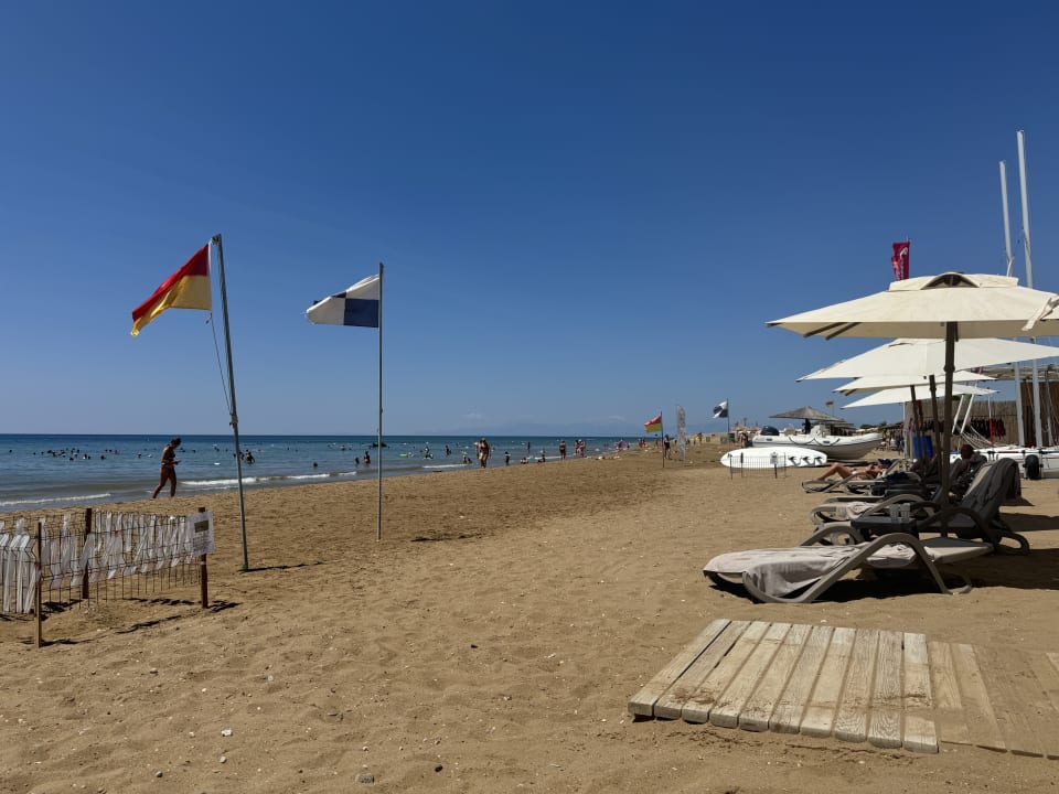 Strand Jacaranda Luxury Resort