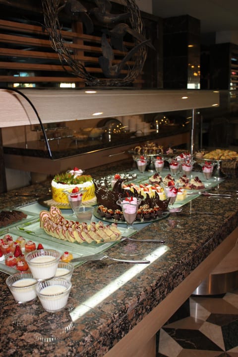 Alba Queen Alba Queen Hotel