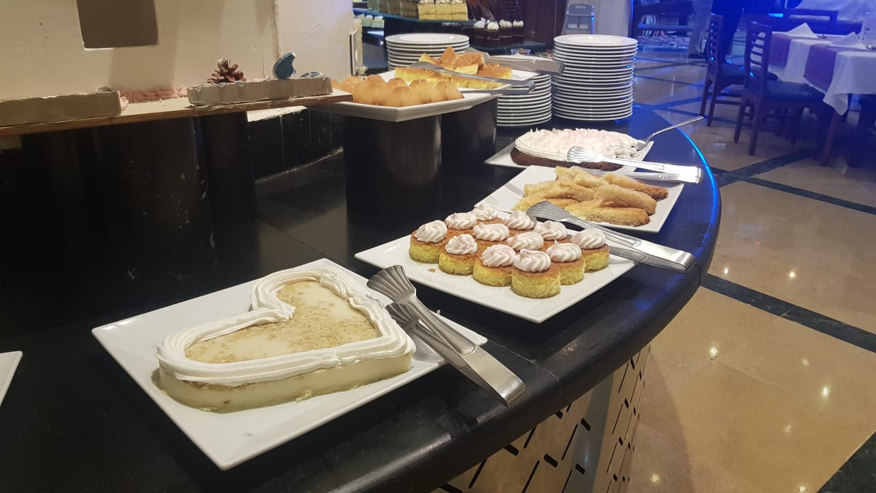 Gastro Parrotel Beach Resort