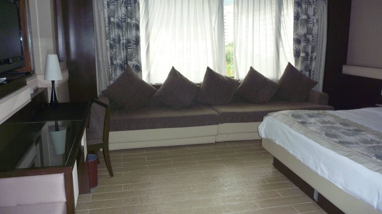 Zimmer Hotel Shangri-La Golden Sands Resort