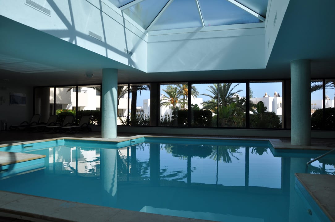 Innenpool, bei 28 Grad nicht genutzt. Hipotels Bahia Grande