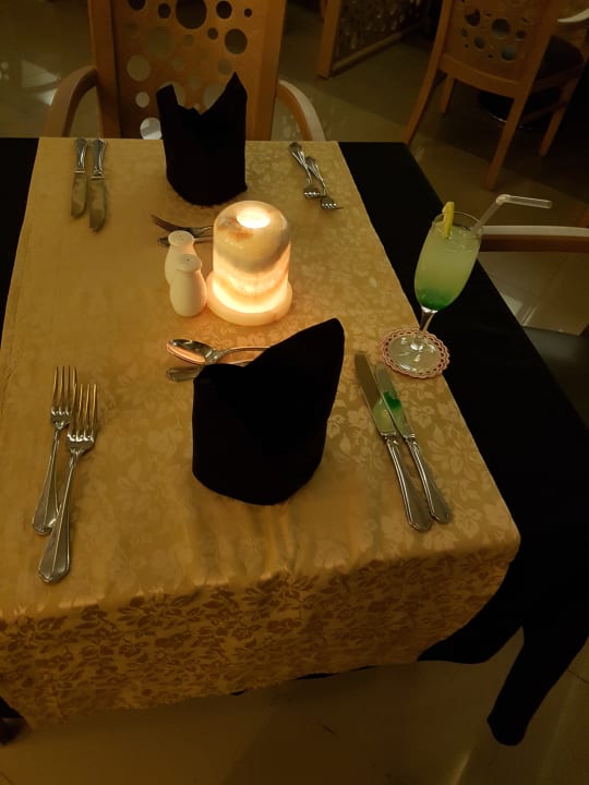 Restaurant Marina Resort Port Ghalib, a member of Radisson Individuals