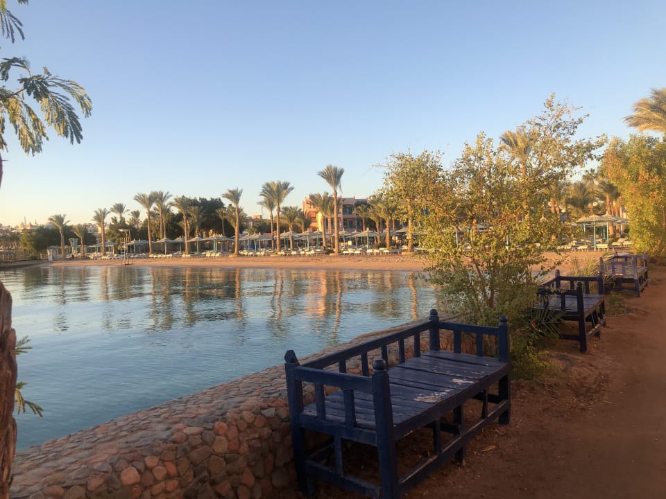 Strand Hotel Le Pacha Beach Resort