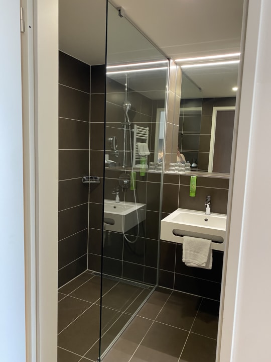 Zimmer JUFA Hotel Hamburg HafenCity