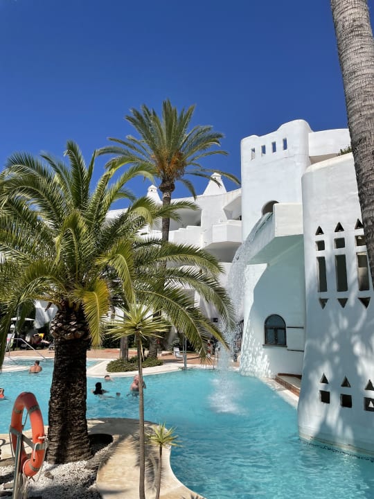 Pool H10 Estepona Palace