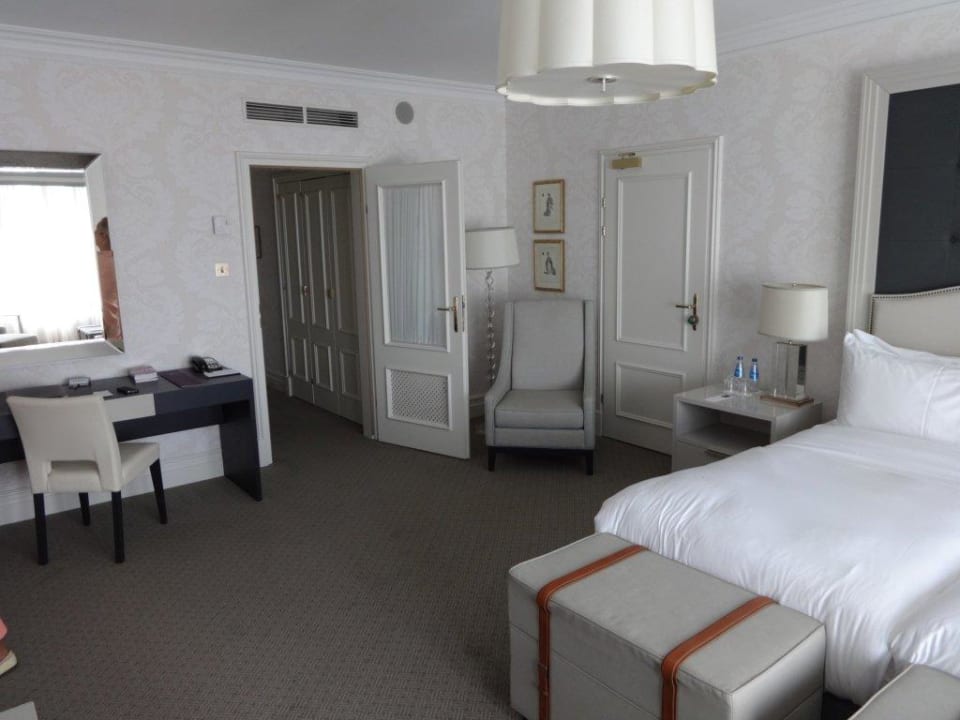 Zimmeransicht Hotel Bristol, A Luxury Collection Hotel