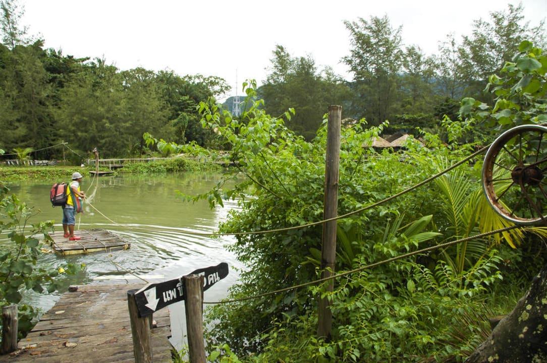 100m vom hHtel Centara Koh Chang Tropicana Resort