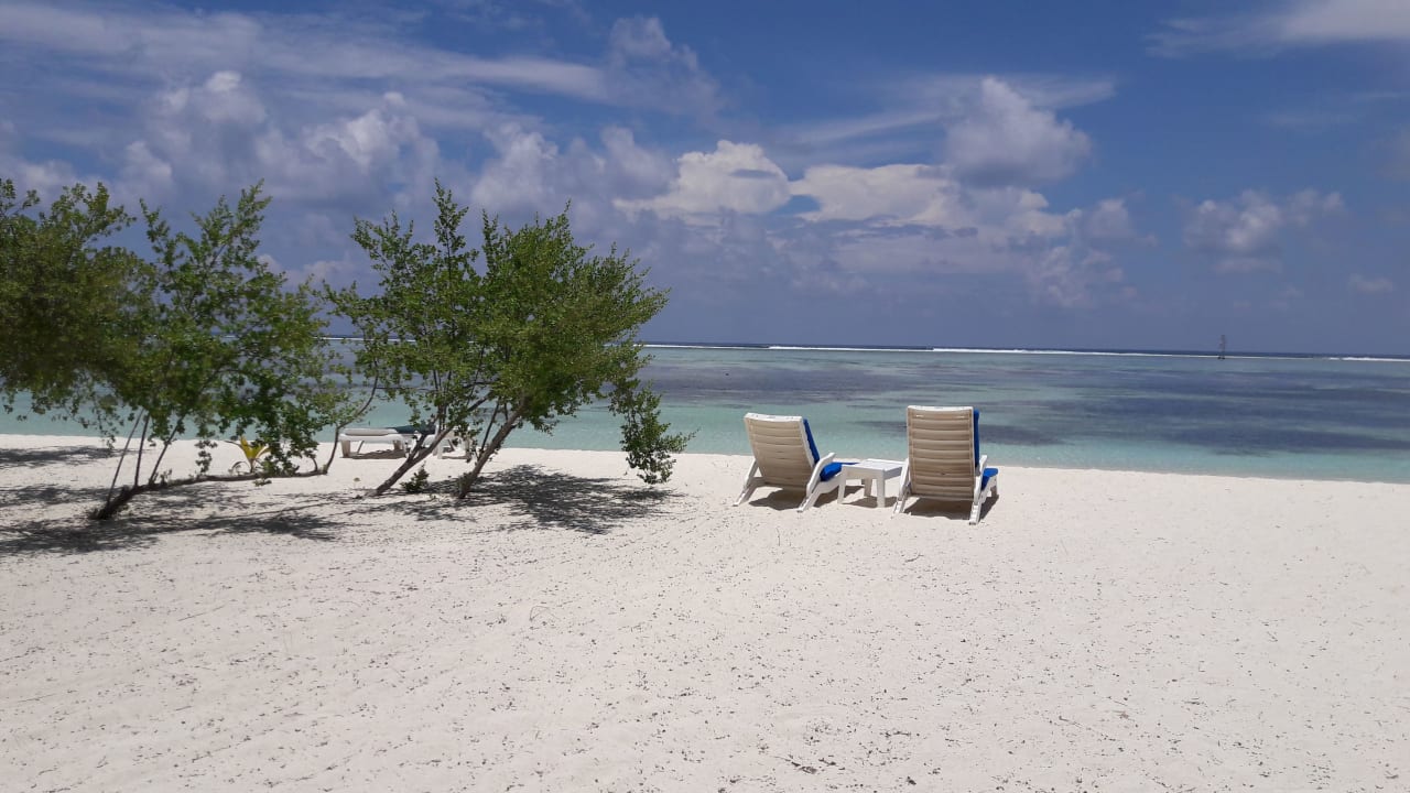 Strand Meeru Maldives Resort Island