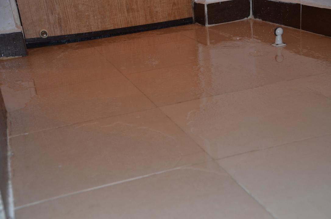 Wasser von der Decke, Klima Beach Albatros Resort