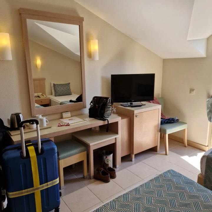 Zimmer Can Garden Resort