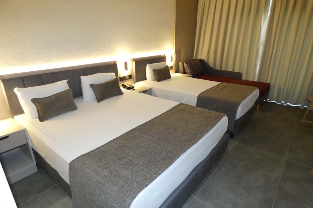 Zimmer Hane Family Resort