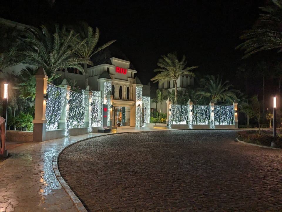 Lobby Hotel Riu Karamboa