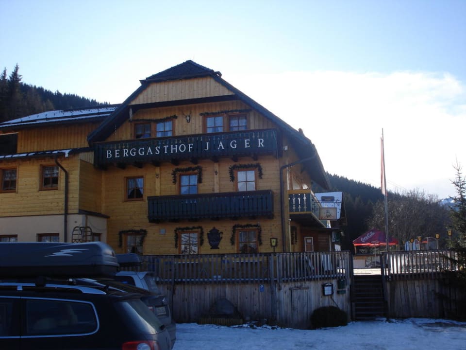 Berggasthof Jager vom Parkplatz aus Berggasthof Jager