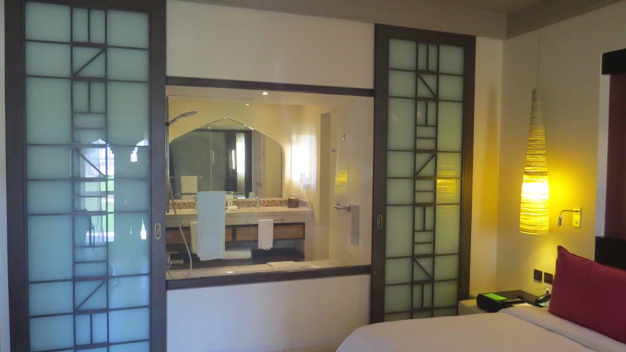 Fenster zum Bad Salalah Rotana Resort