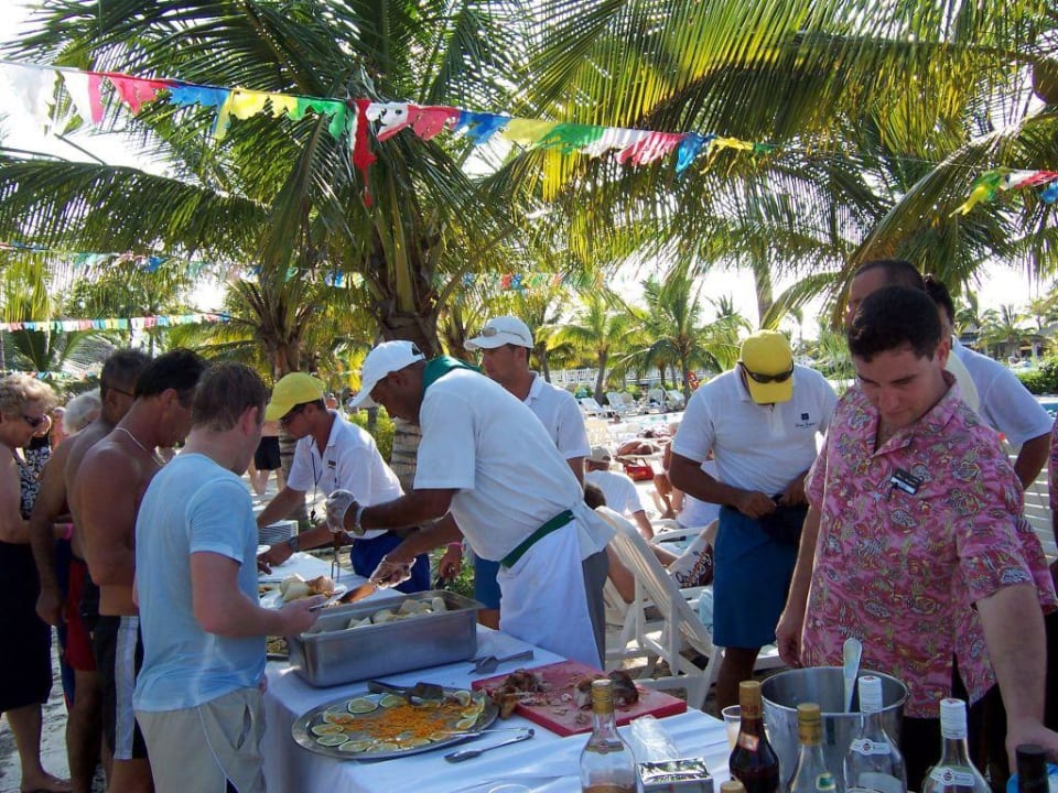 Kubanischer Nachmittag am Pool Hotel Playa Pesquero