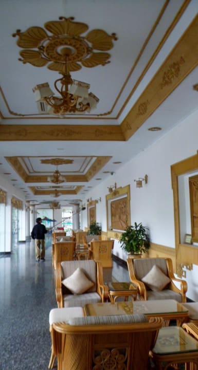Lobby Hotel Huong Giang
