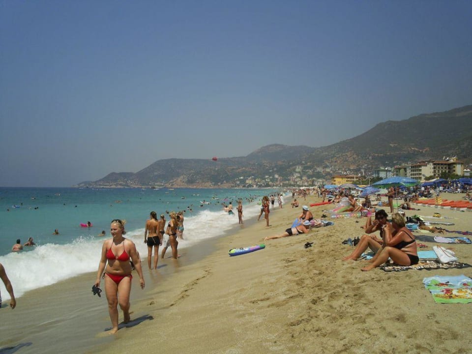 Widok z plaży kleopatry Sultan Sipahi Resort