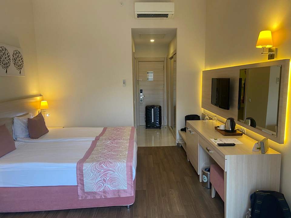 Zimmer Can Garden Resort