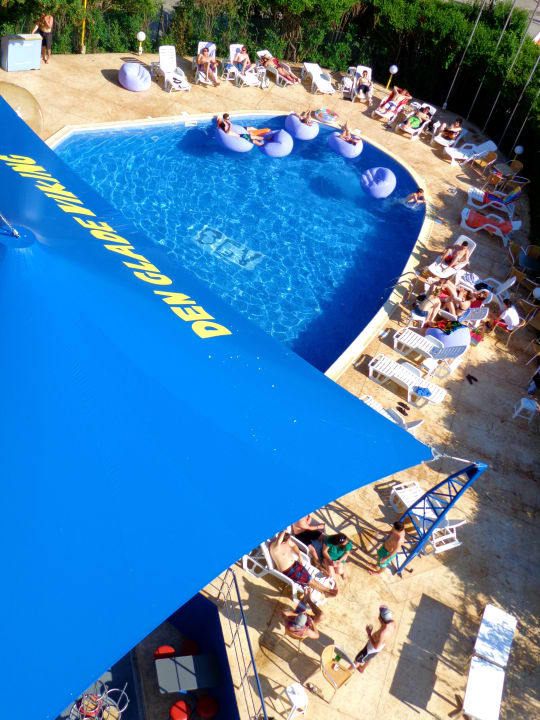 POOL BAR Party Hotel Golden Sands - Adults only