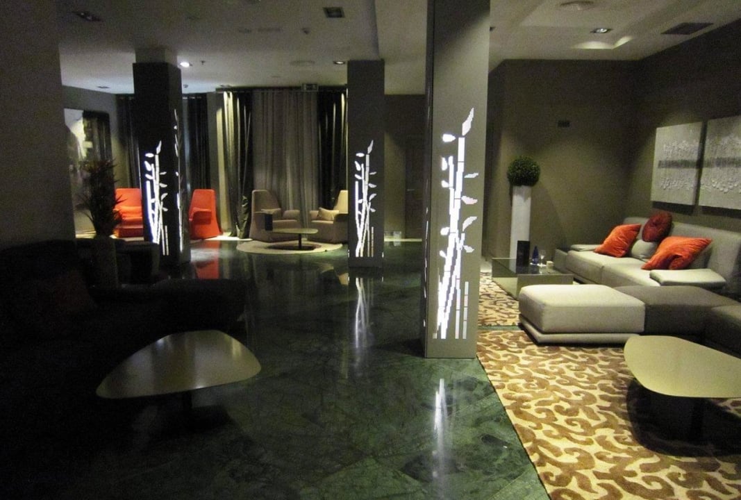 Lobby Hotel Catalonia Atocha
