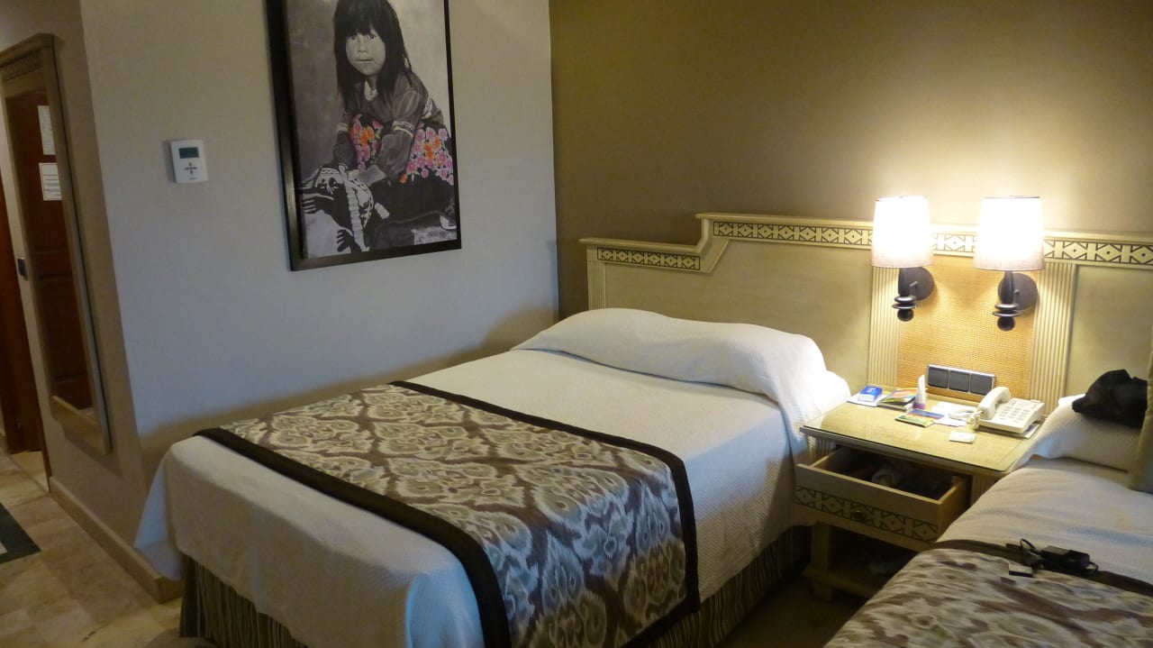 2 große Betten Grand Palladium Kantenah Resort & Spa