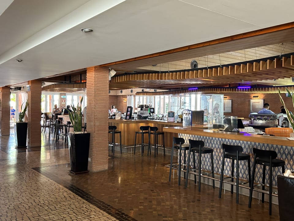 Gastro ROBINSON QUINTA DA RIA