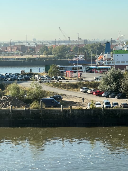 Ausblick JUFA Hotel Hamburg HafenCity